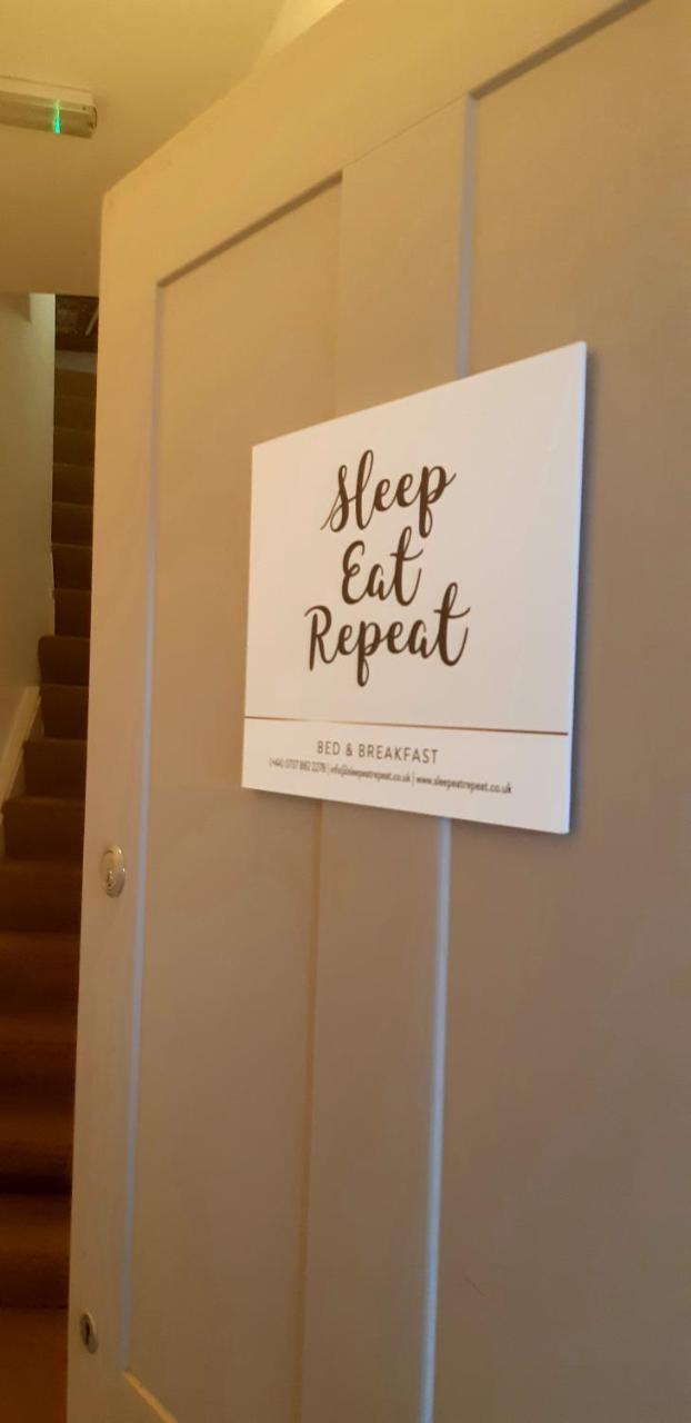 ماكليسفيلد Sleep, Eat, Repeat Bed And Breakfast المظهر الخارجي الصورة